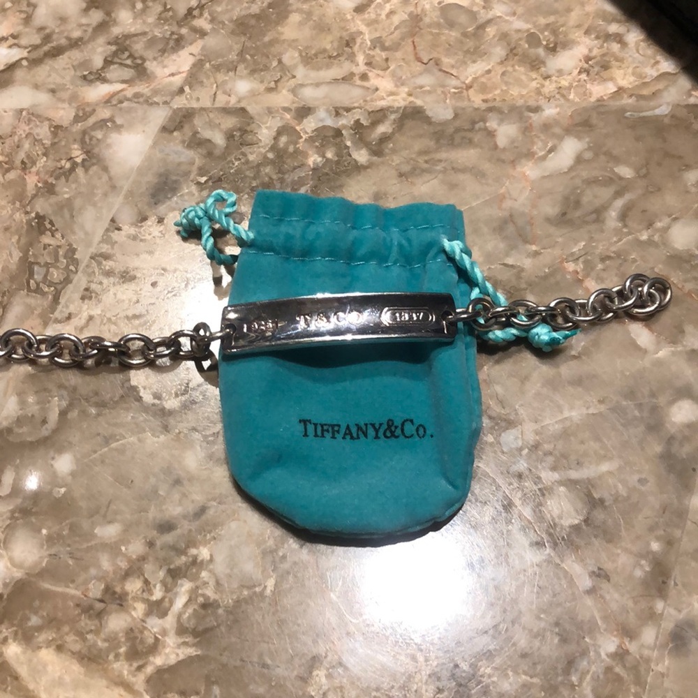 Tiffany & Company chain bracelet.